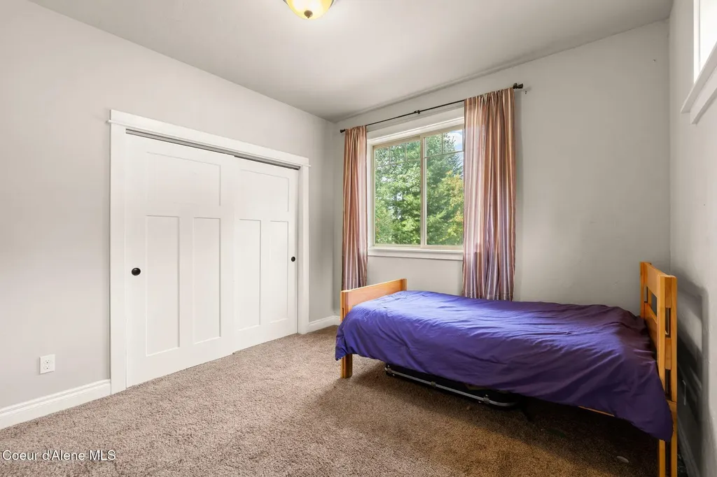4310 Burns Court Sandpoint ID 83864