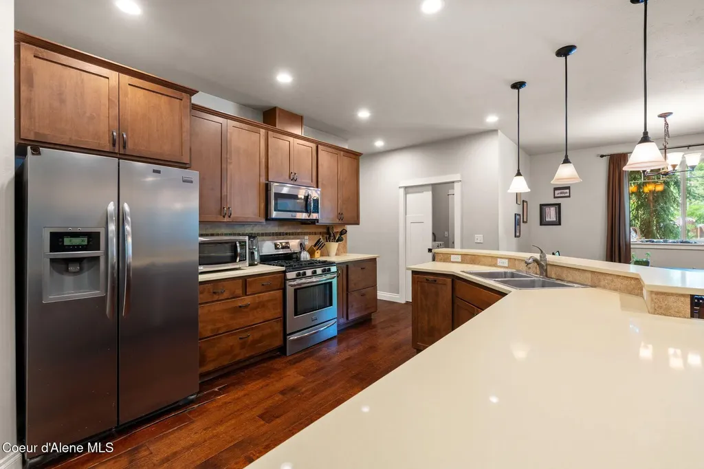 4310 Burns Court Sandpoint ID 83864