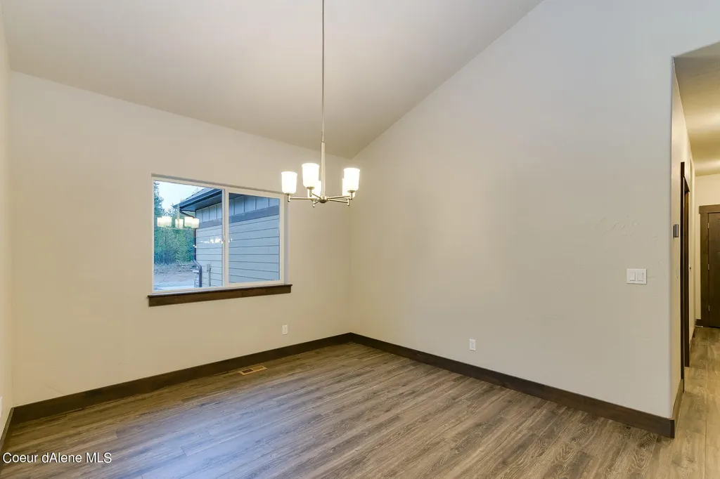 12664 E Howard Road Athol ID 83801
