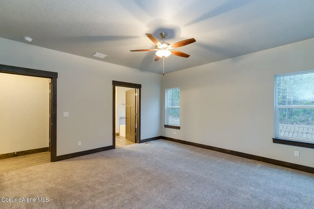 12664 E Howard Road Athol ID 83801