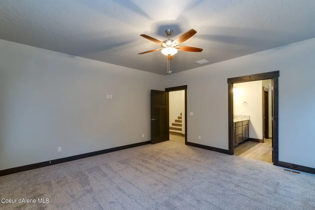 12664 E Howard Road Athol ID 83801