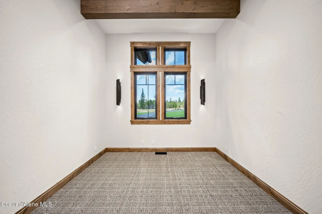 15556 N Mountain View Road Rathdrum ID 83858