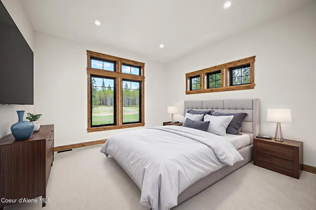 15556 N Mountain View Road Rathdrum ID 83858