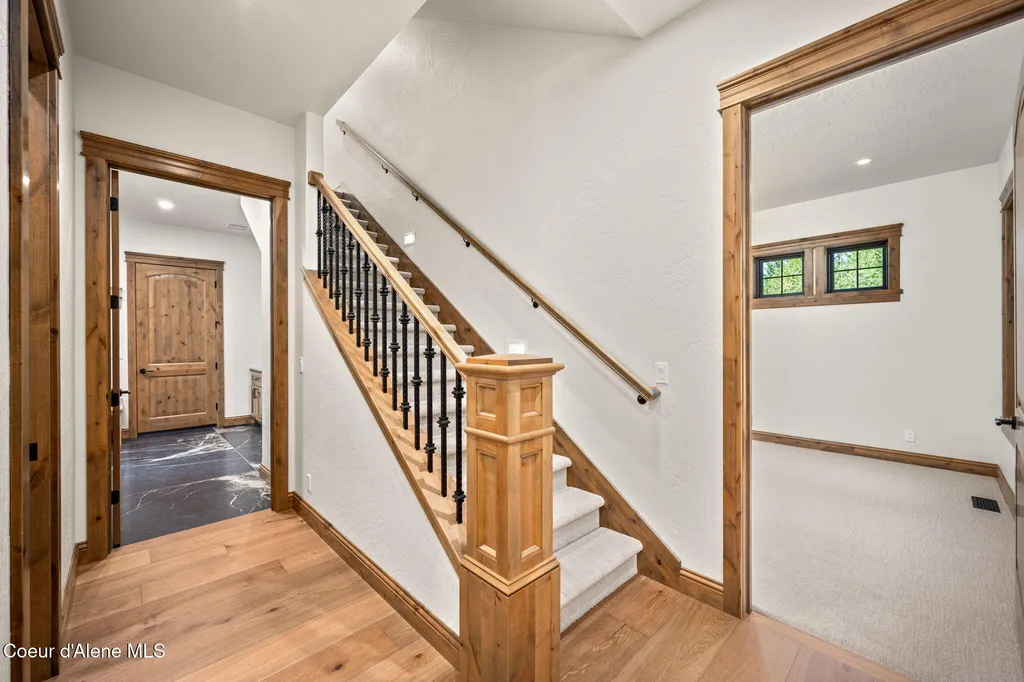 15556 N Mountain View Road Rathdrum ID 83858