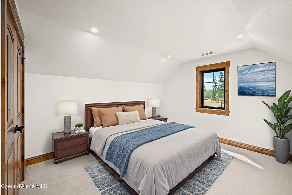 15556 N Mountain View Road Rathdrum ID 83858