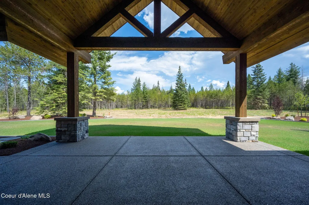 15556 N Mountain View Road Rathdrum ID 83858