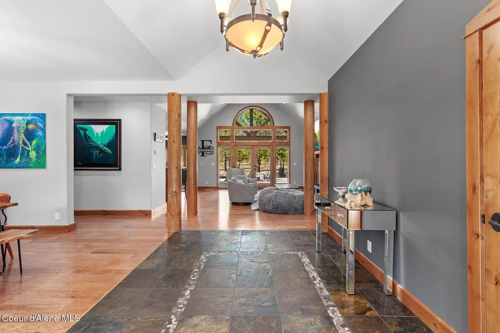 5401 E Lancaster Road Hayden ID 83835