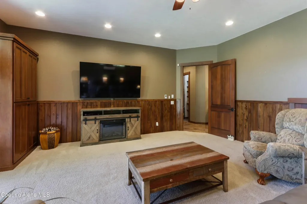 3951 Old Priest River Road Priest River ID 83856