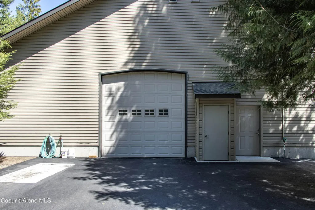 3951 Old Priest River Road Priest River ID 83856