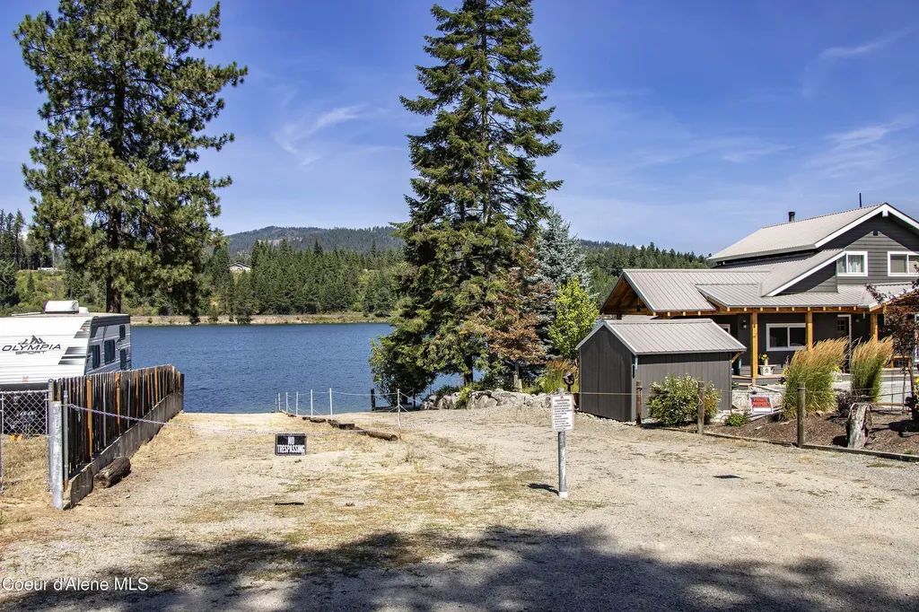 3951 Old Priest River Road Priest River ID 83856