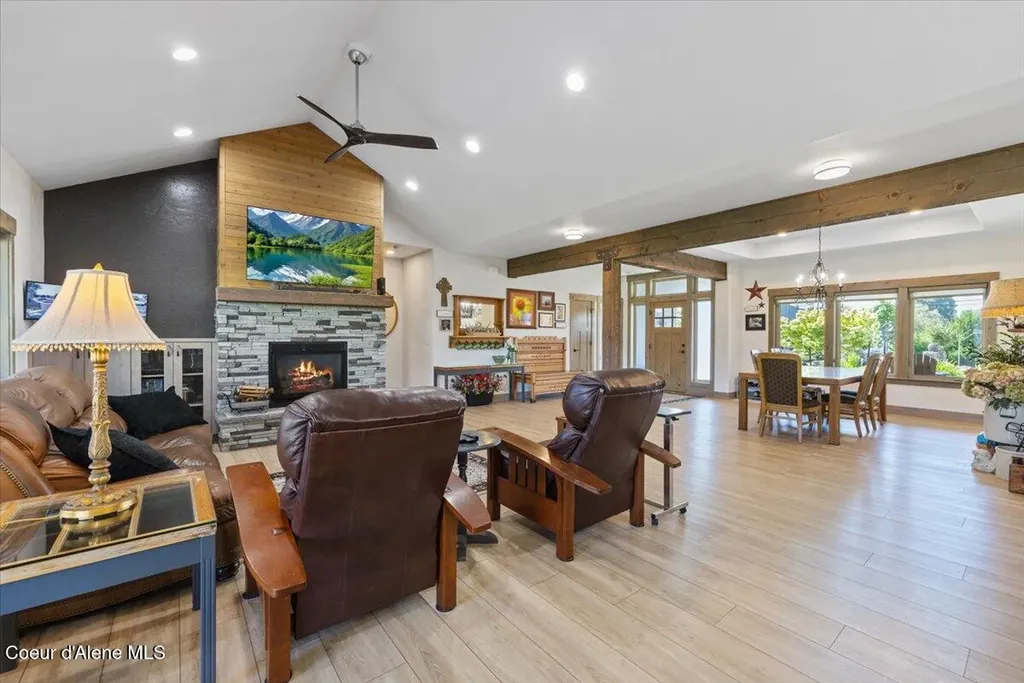 145 E Hanley Avenue Dalton Gardens ID 83815