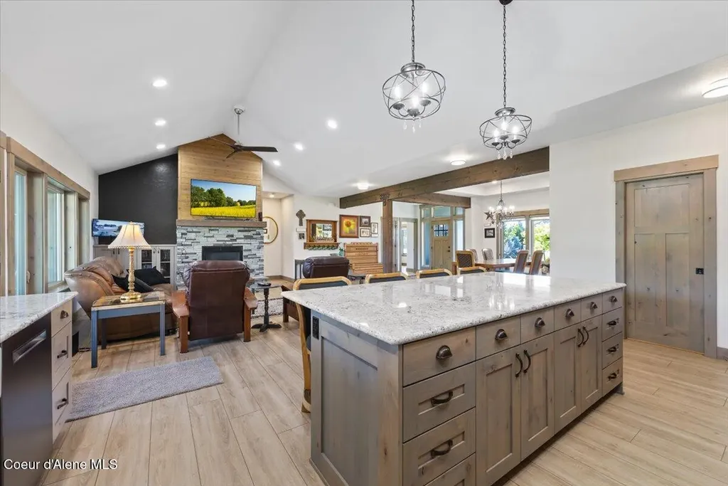 145 E Hanley Avenue Dalton Gardens ID 83815