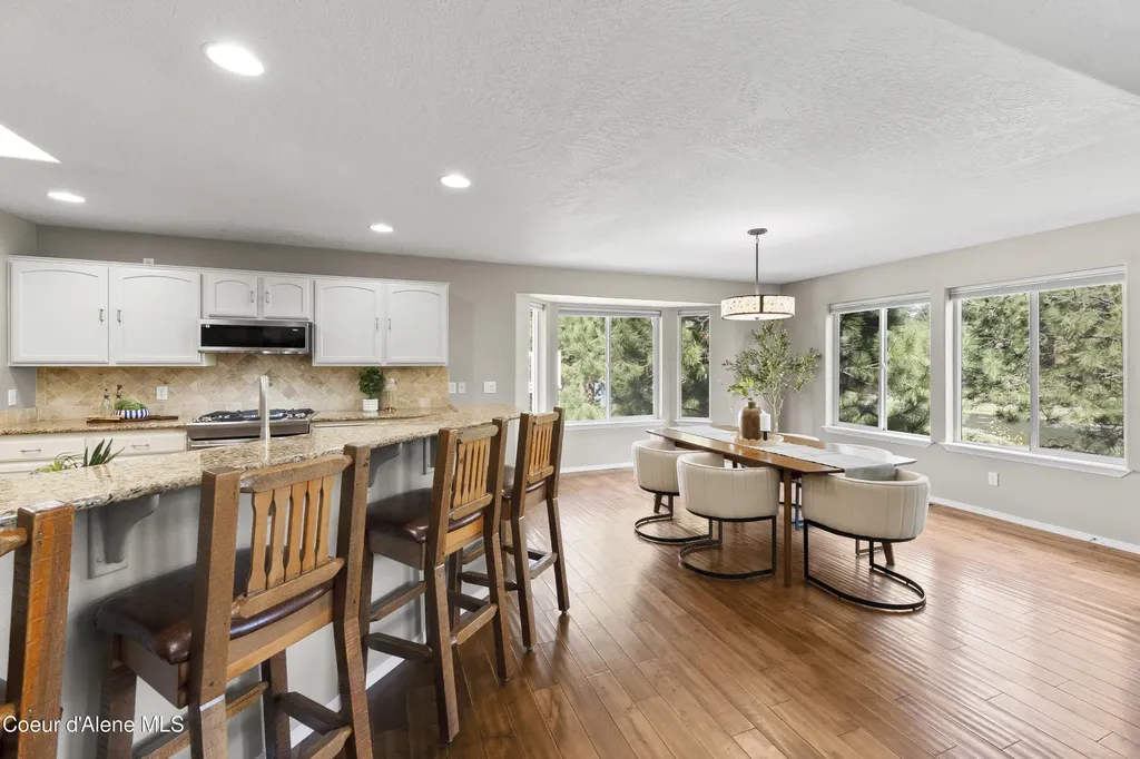 821 S Majestic View Drive Post Falls ID 83854