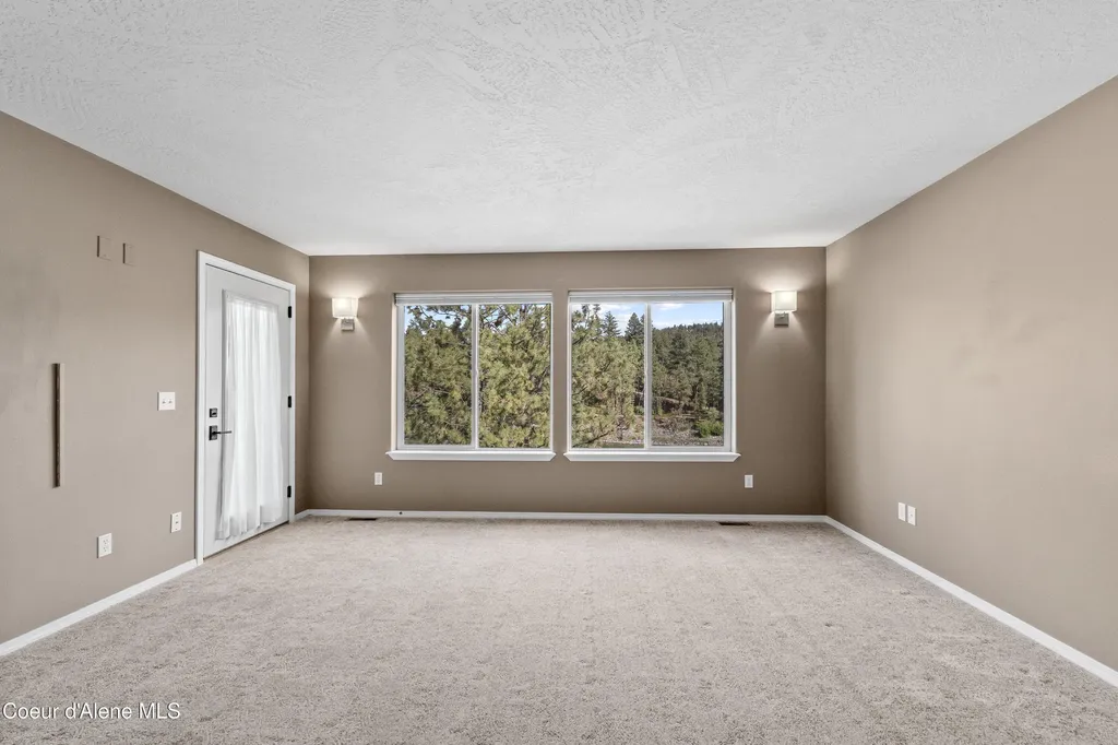 821 S Majestic View Drive Post Falls ID 83854
