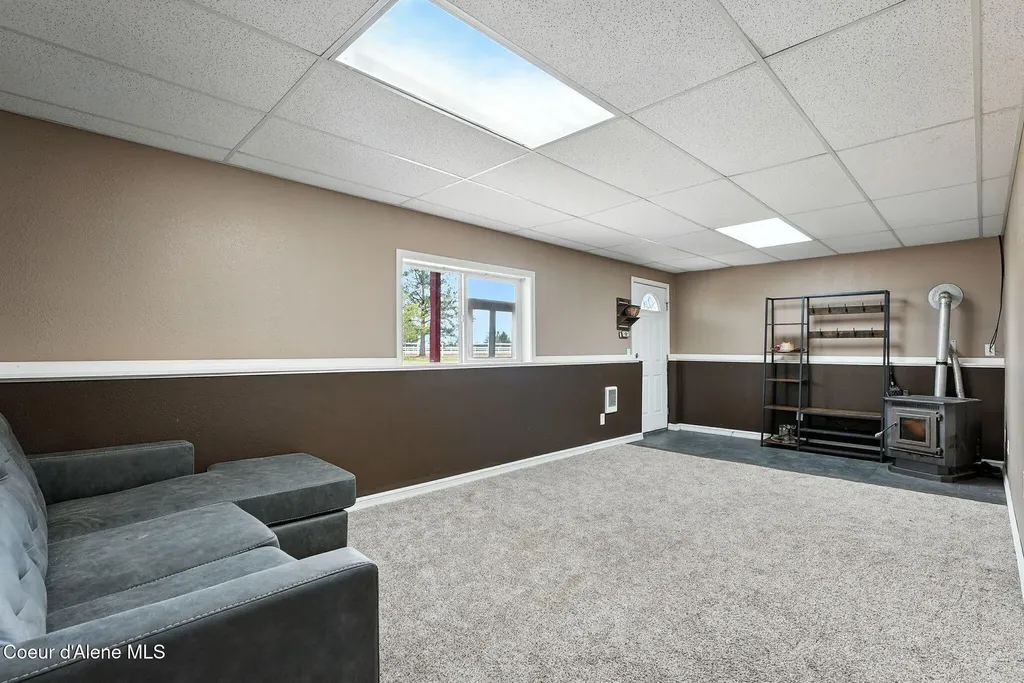 27408 N Weir Road Athol ID 83801