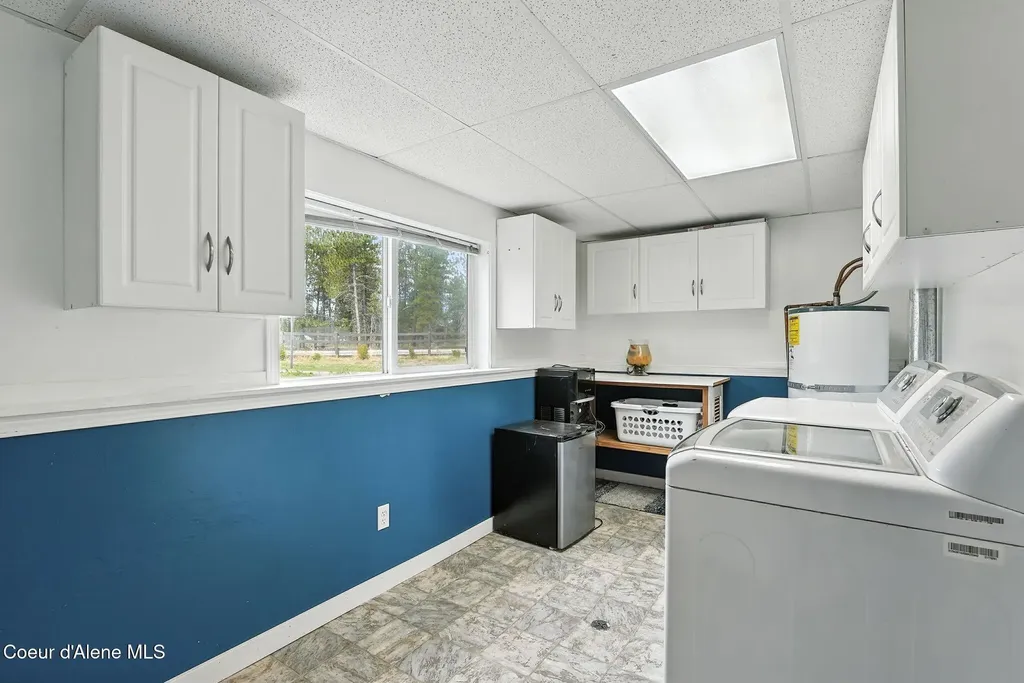 27408 N Weir Road Athol ID 83801