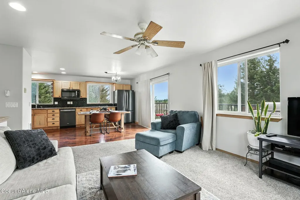 27408 N Weir Road Athol ID 83801