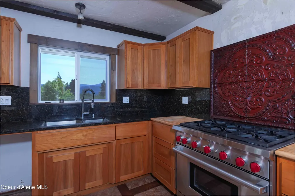 1133 Goosehaven Road St. Maries ID 83861