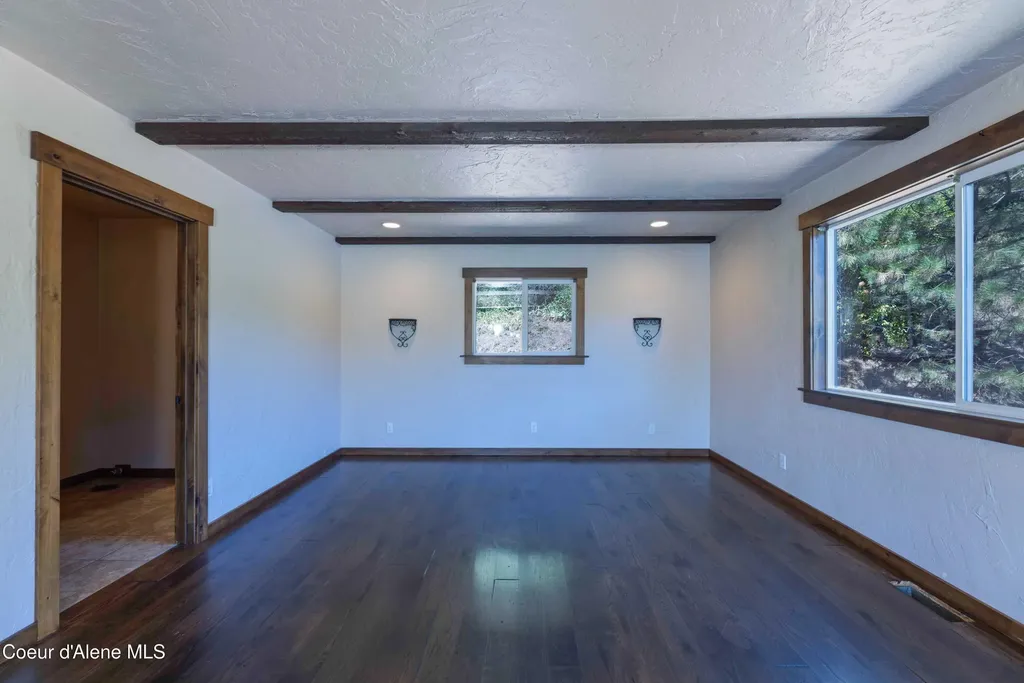 1133 Goosehaven Road St. Maries ID 83861
