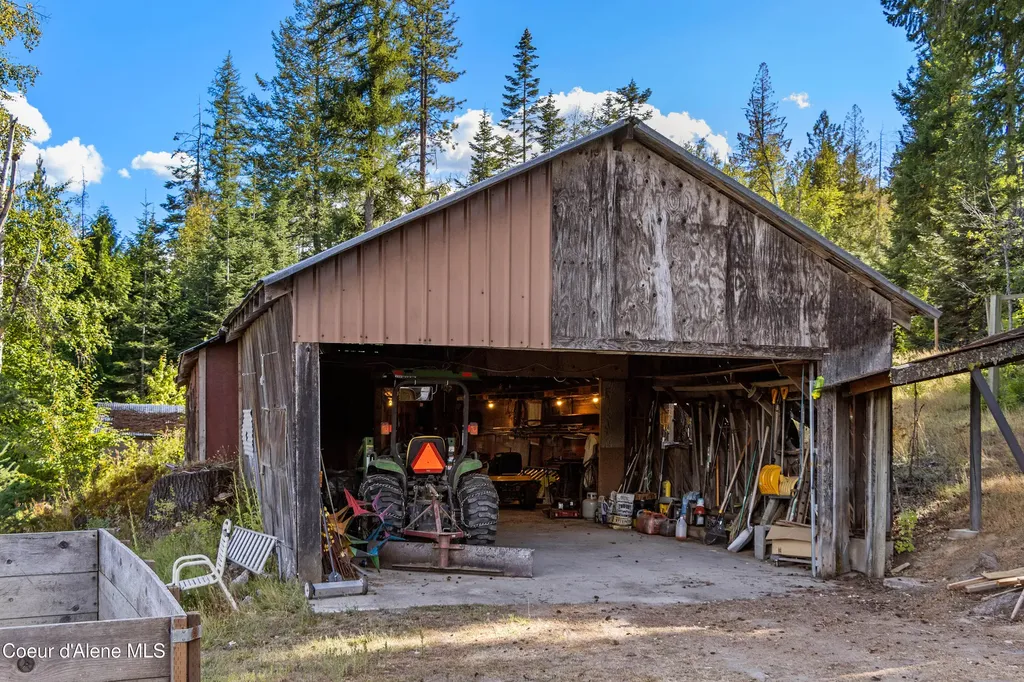2340 Helen Thompson Road Sandpoint ID 83864