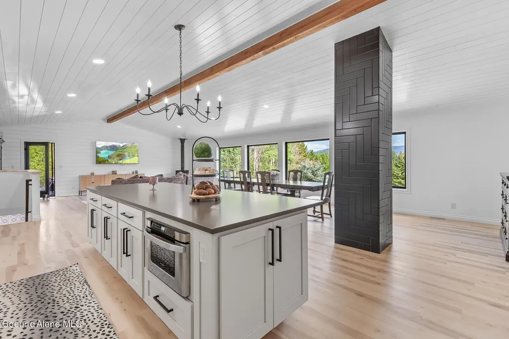 16155 N Buckhorn Road Hayden ID 83835