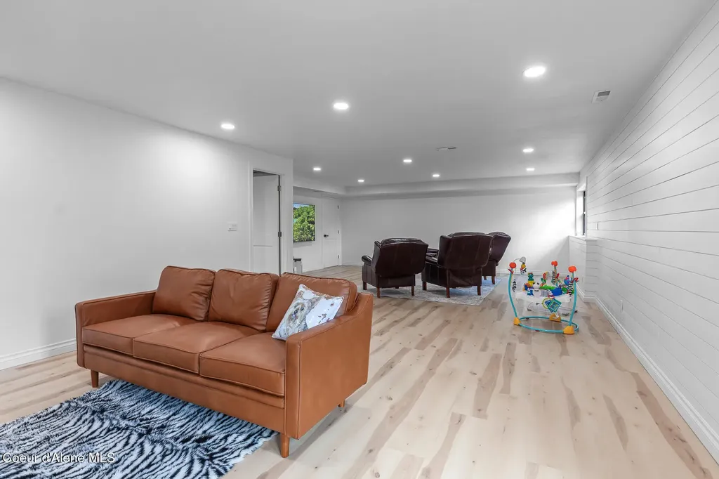 16155 N Buckhorn Road Hayden ID 83835