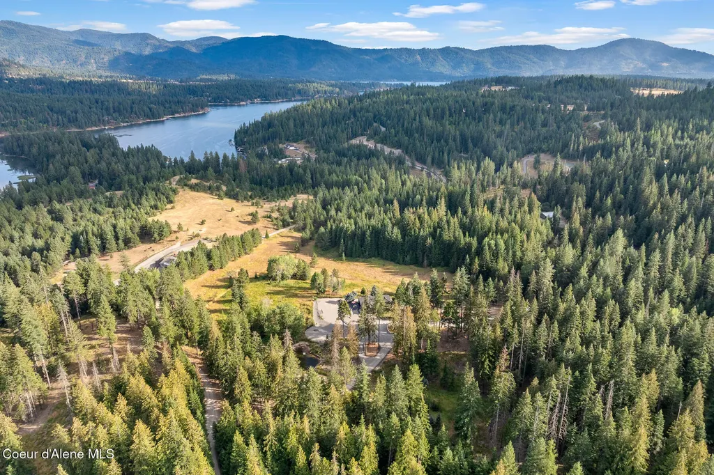16155 N Buckhorn Road Hayden ID 83835