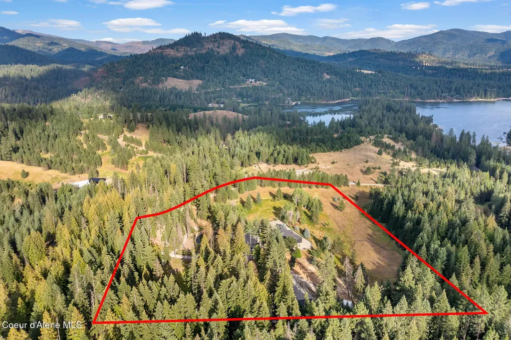 16155 N Buckhorn Road Hayden ID 83835