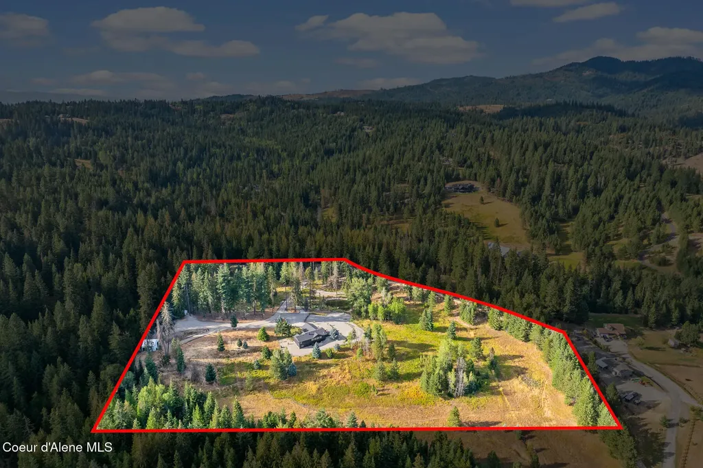 16155 N Buckhorn Road Hayden ID 83835