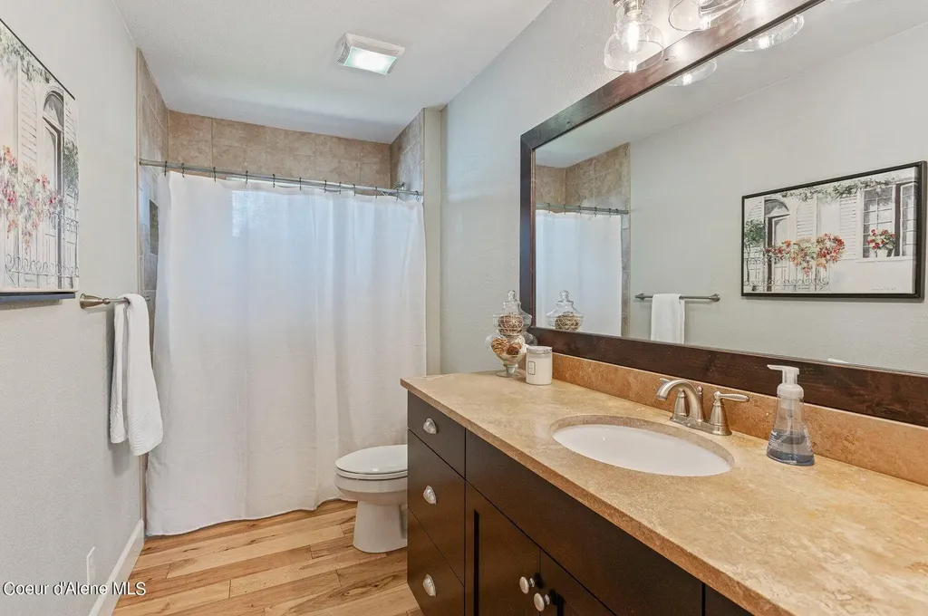10201 N Fir Lane Hayden Lake ID 83835