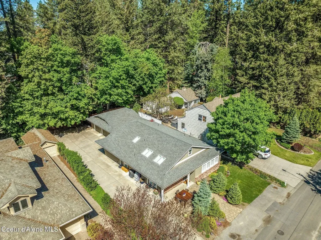 10201 N Fir Lane Hayden Lake ID 83835