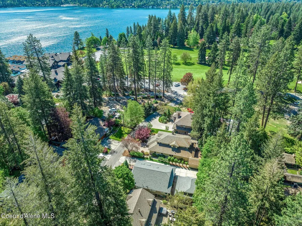 10201 N Fir Lane Hayden Lake ID 83835
