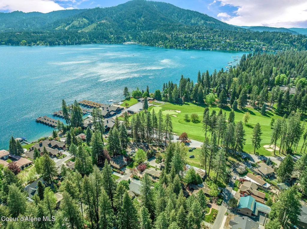 10201 N Fir Lane Hayden Lake ID 83835
