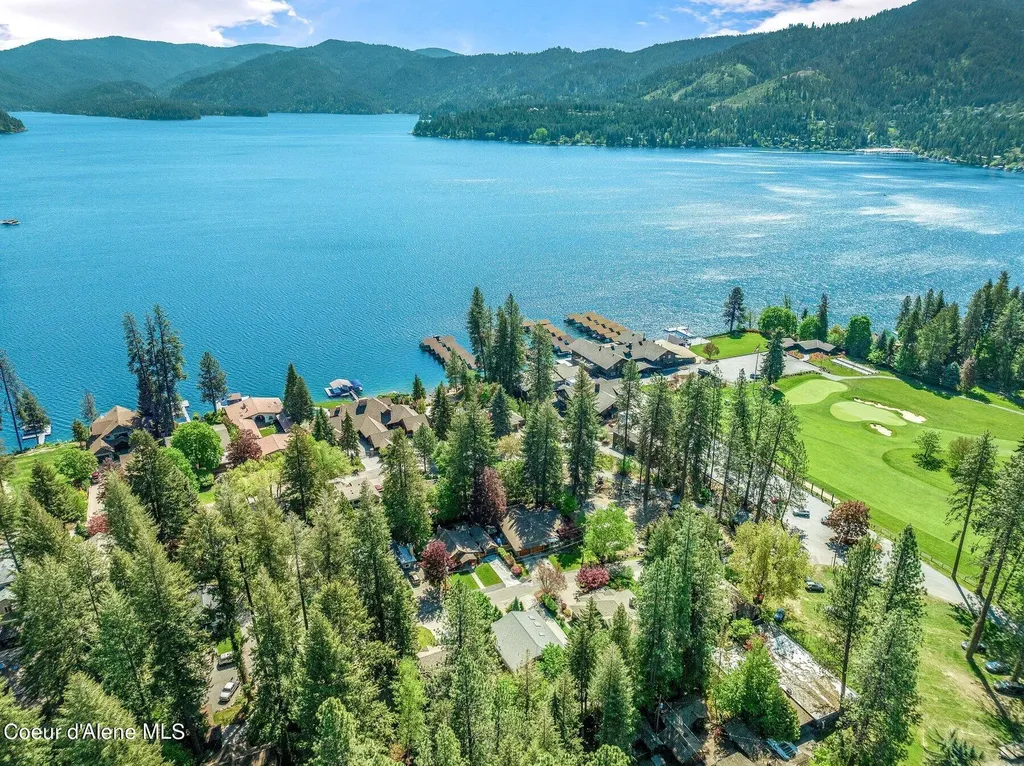 10201 N Fir Lane Hayden Lake ID 83835