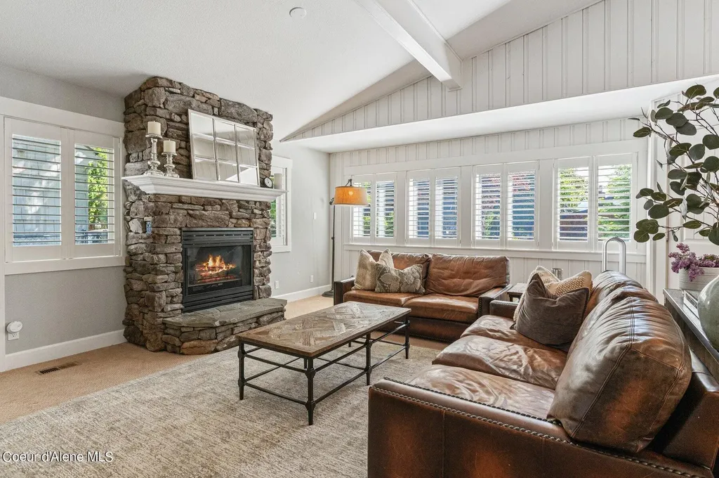 10201 N Fir Lane Hayden Lake ID 83835
