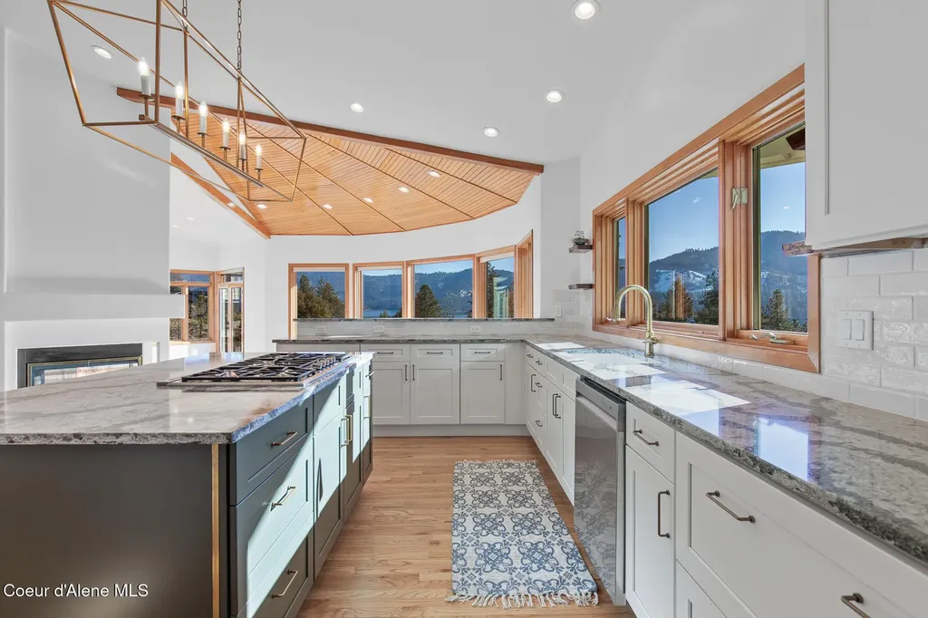 10790 N Bluerock Lane Hayden ID 83835