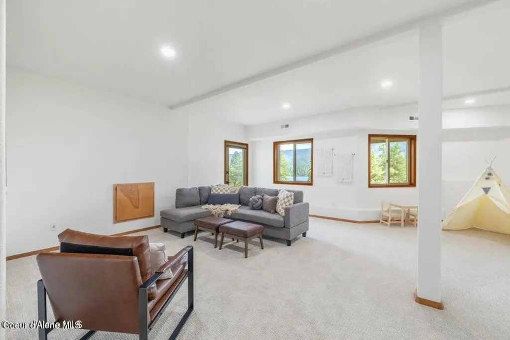 10790 N Bluerock Lane Hayden ID 83835