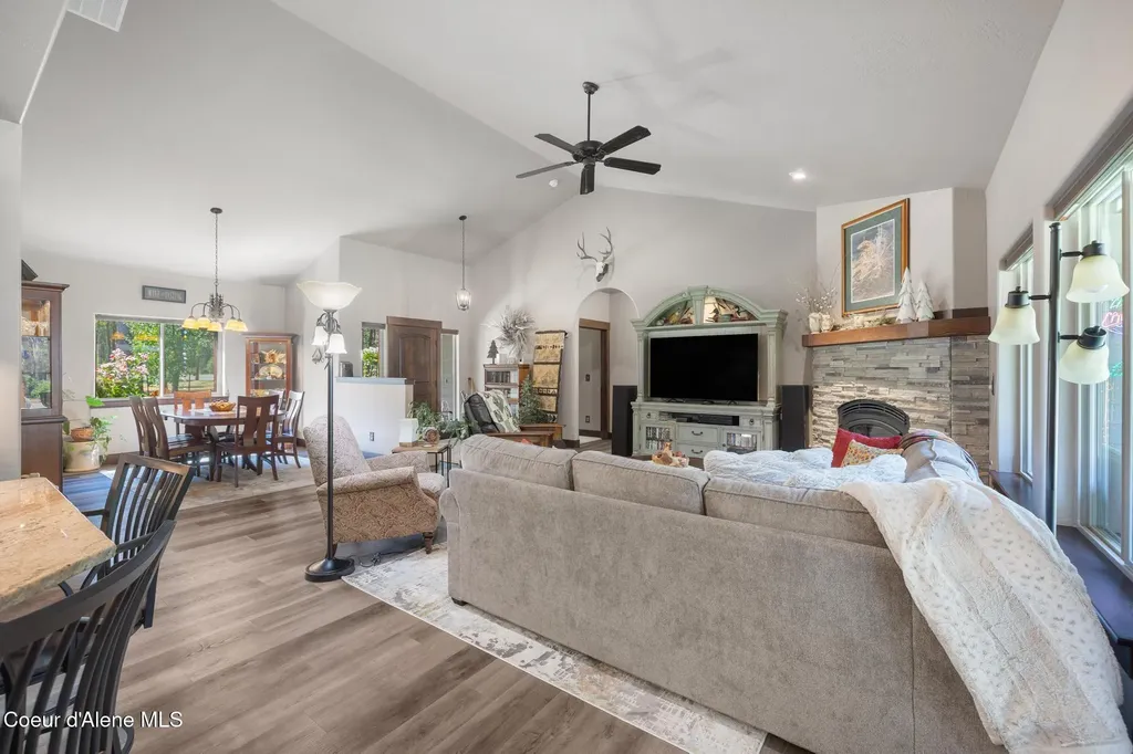 23204 N Costilla Lane Rathdrum ID 83858