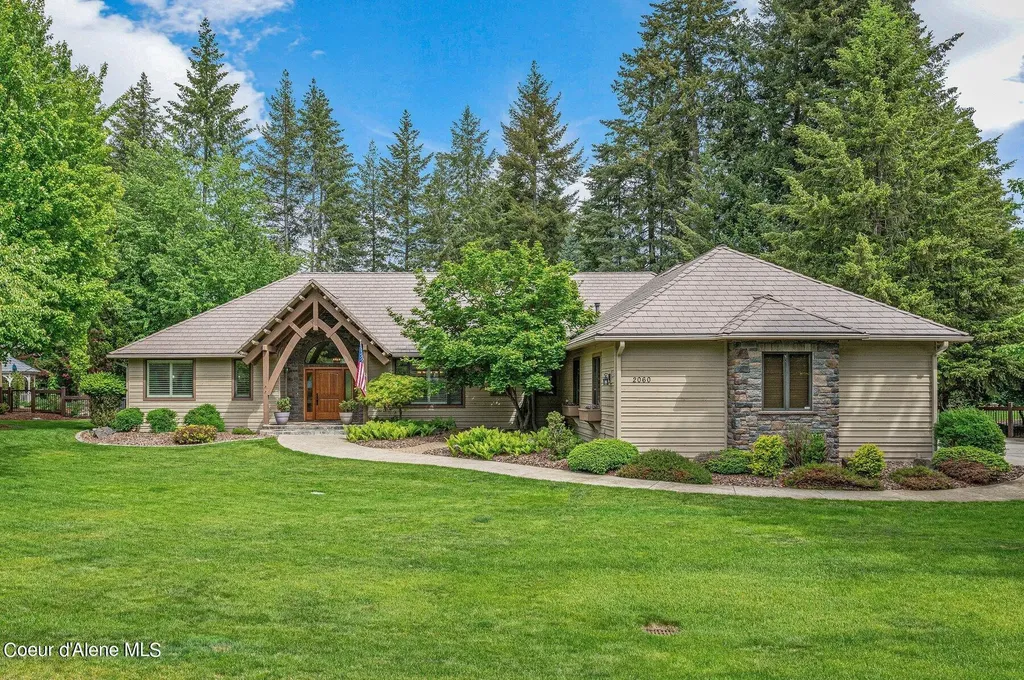 2060 E Woodstone Drive Hayden ID 83835