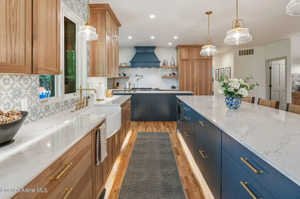 2060 E Woodstone Drive Hayden ID 83835