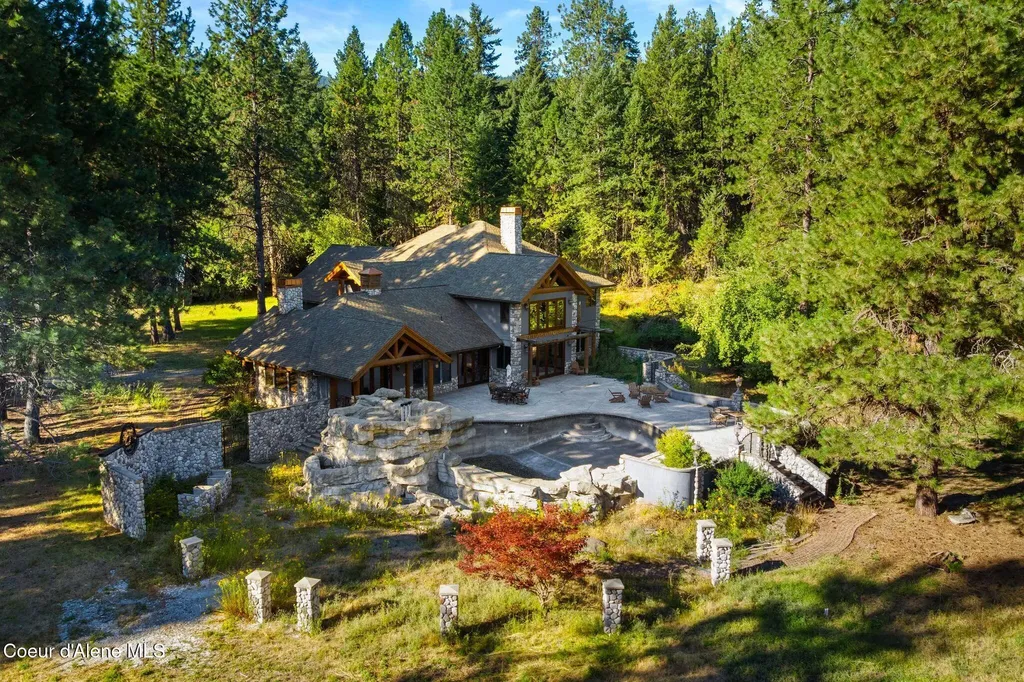 365 Simonsen Road Post Falls ID 83854
