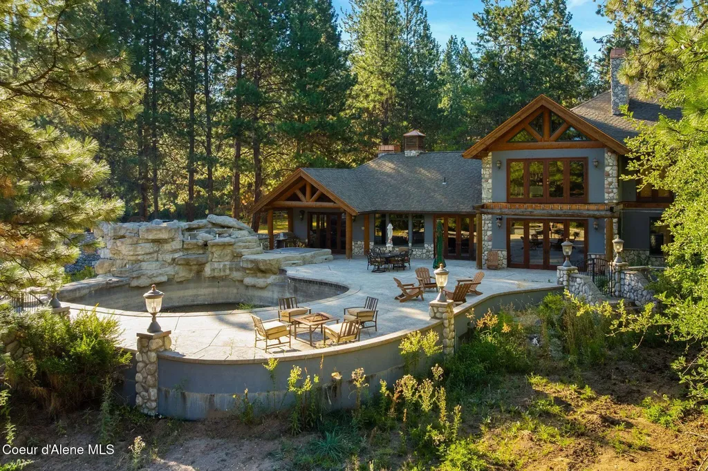 365 Simonsen Road Post Falls ID 83854