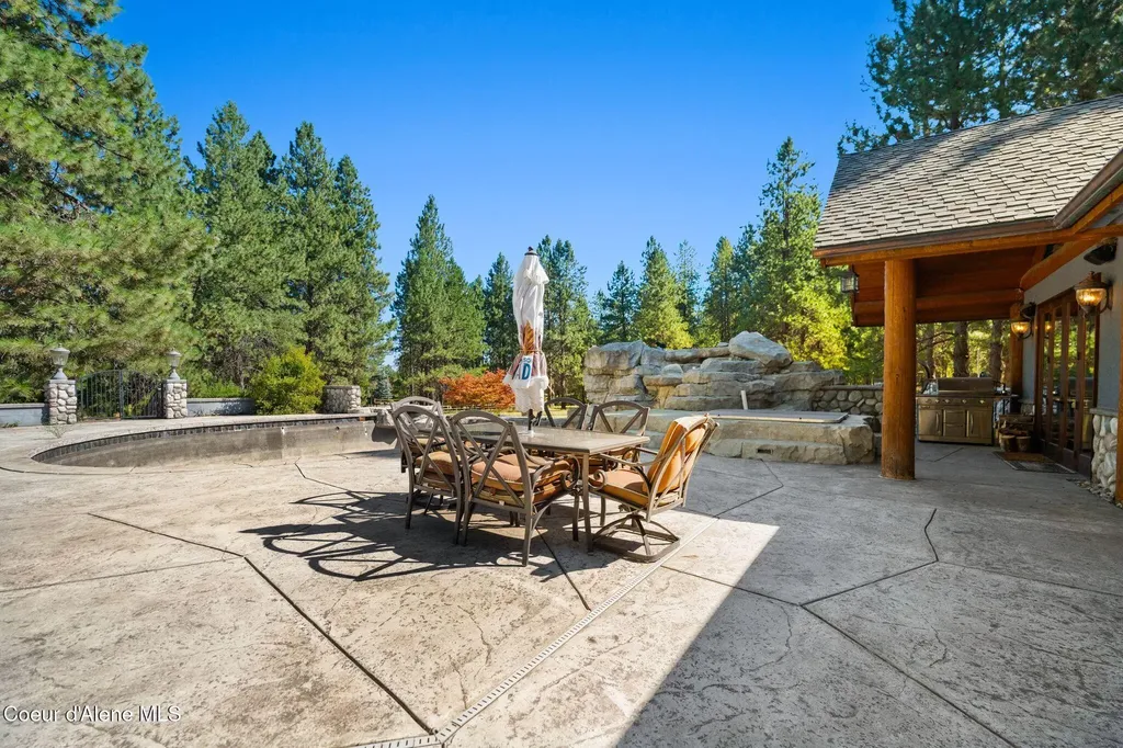 365 Simonsen Road Post Falls ID 83854