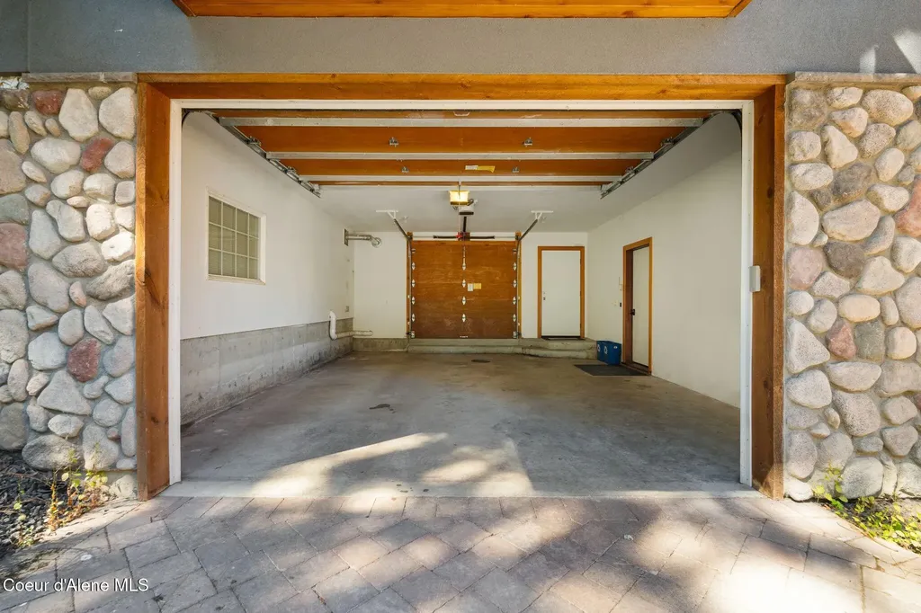 365 Simonsen Road Post Falls ID 83854