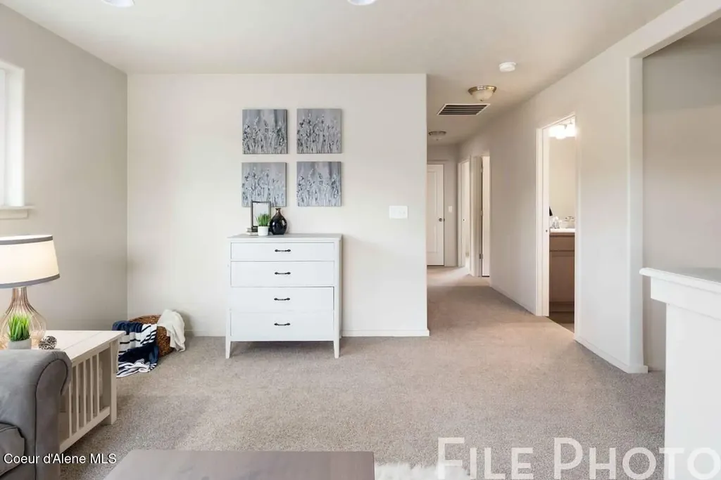 10008 N Liverpool Loop Hayden ID 83835