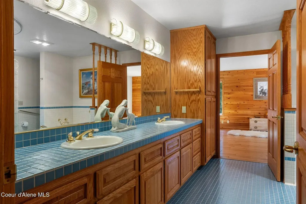 344 Upper Gold Creek Road Sandpoint ID 83864