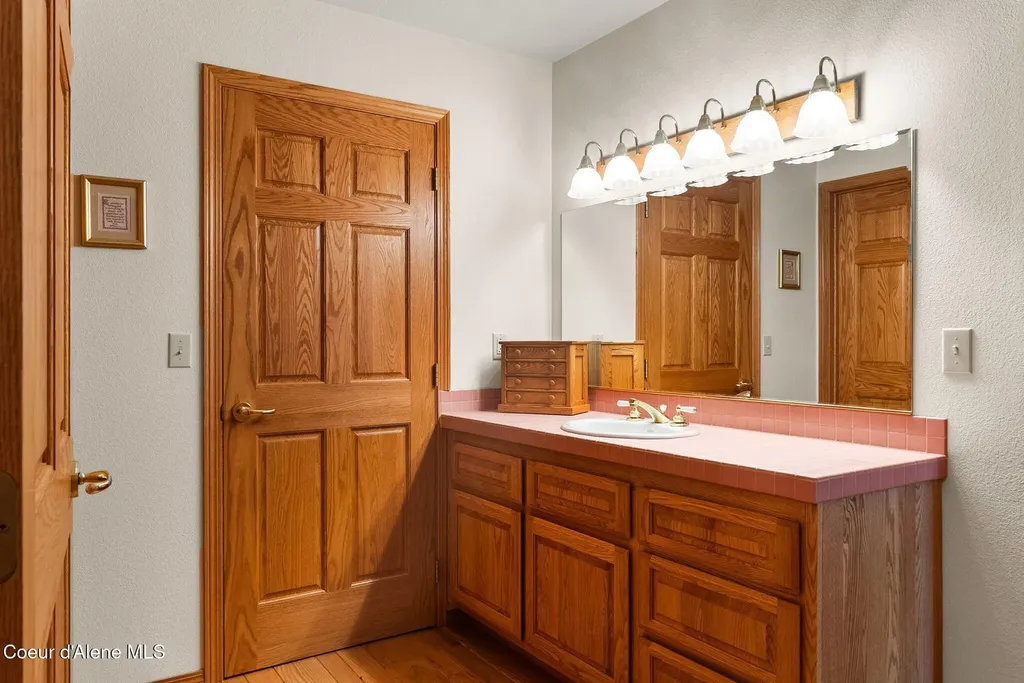 344 Upper Gold Creek Road Sandpoint ID 83864