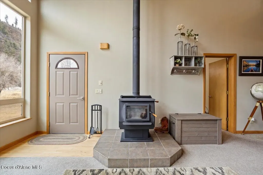 53876 Highway 200 Clark Fork ID 83811