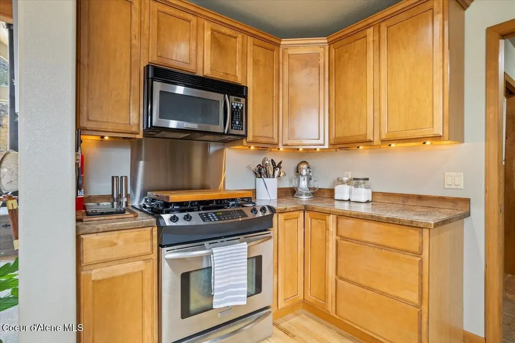 53876 Highway 200 Clark Fork ID 83811