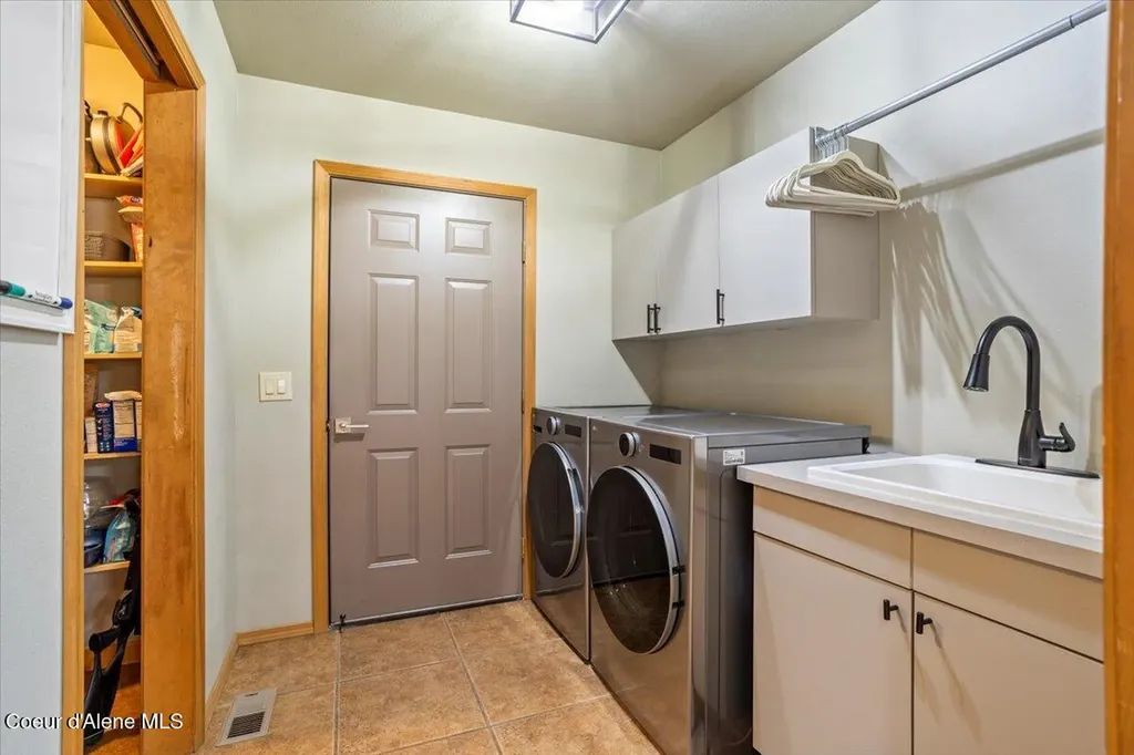 53876 Highway 200 Clark Fork ID 83811